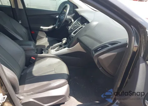 2014 Ford Focus Se из США, поврежденный, VIN 1FADP3F22EL117310